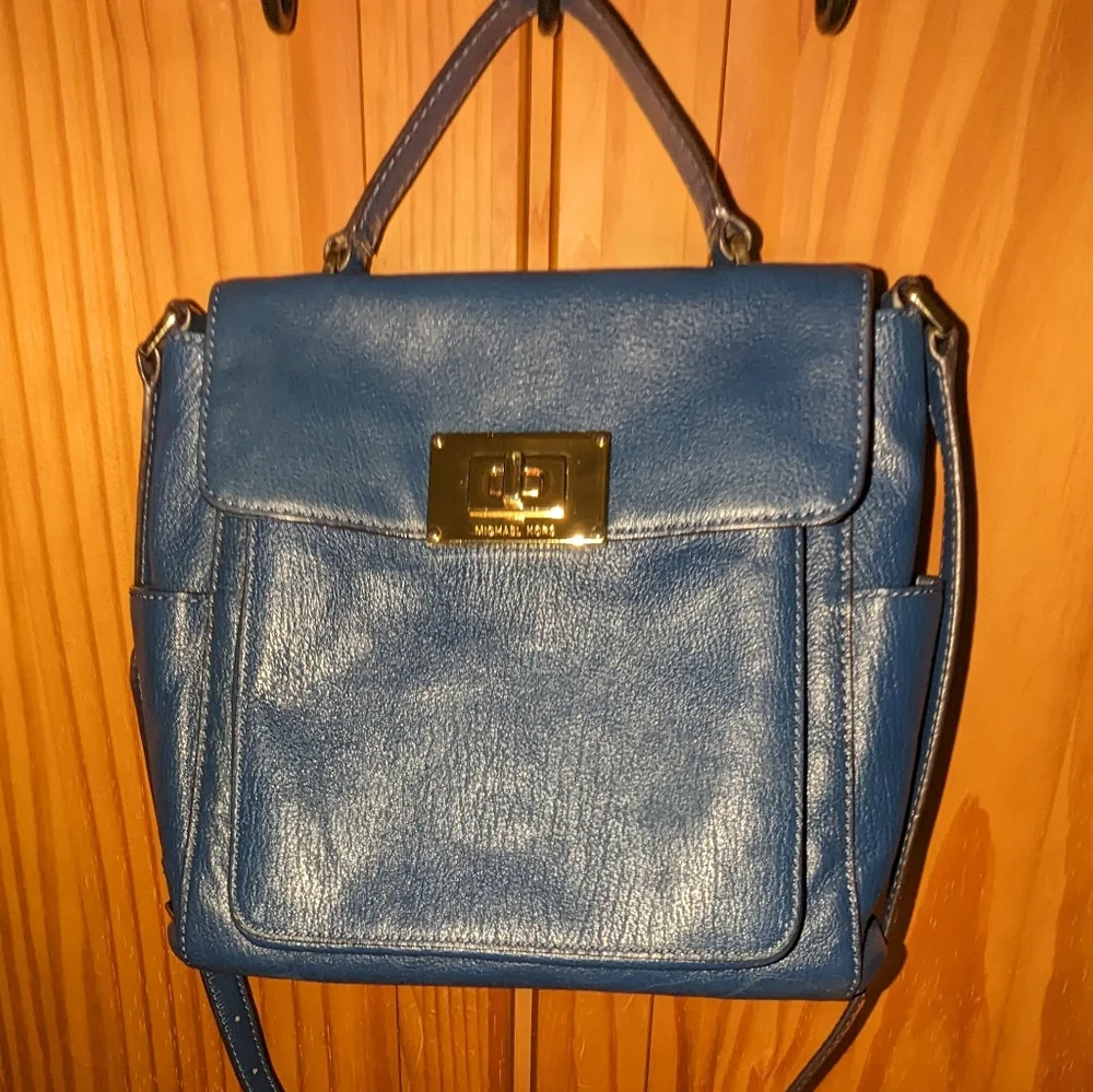 Michael Kors Sloan top handle satchel bag. - Picture 4 of 12